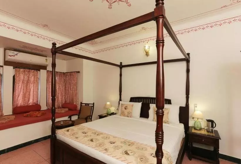 Hotel The Lavitra Udaipur