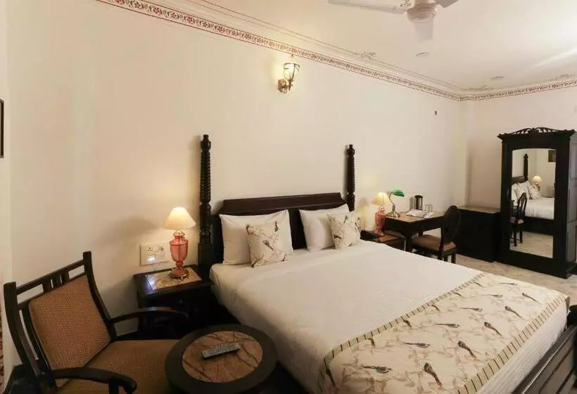 Hotel The Lavitra Udaipur