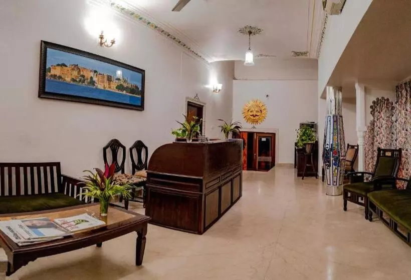 Hotel The Lavitra Udaipur