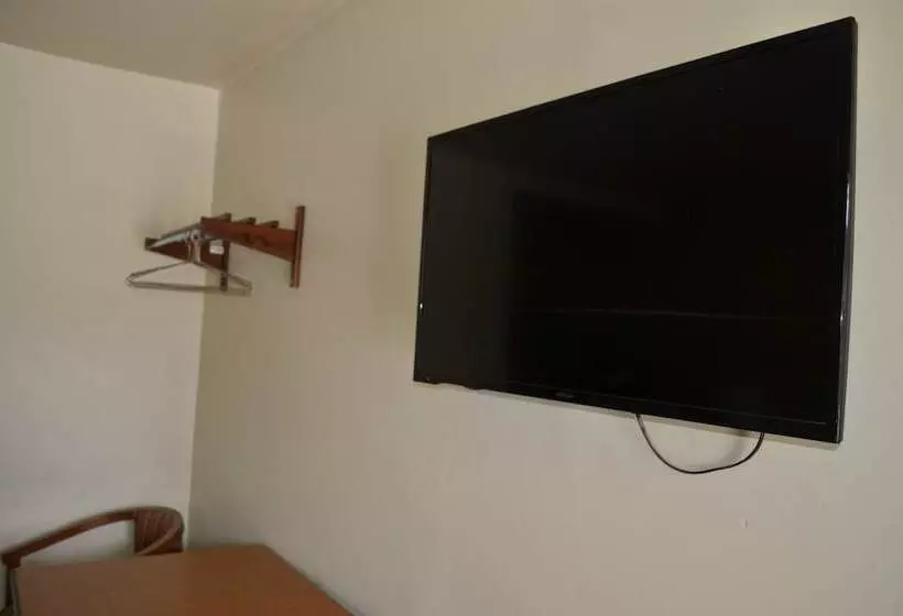 汽车旅馆  Budget Inn Williamsville