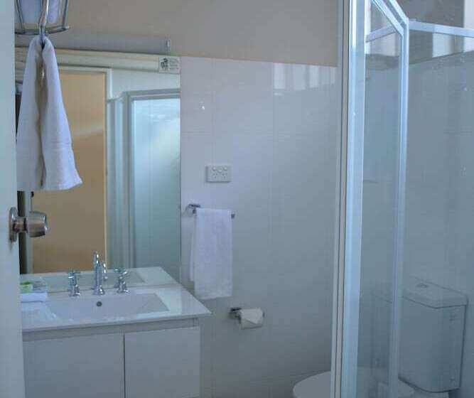 فندق على الطريق Chelsea Motor Inn