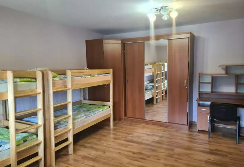 هاستل Liela Guest Apartament