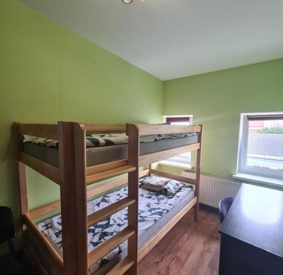 هاستل Liela Guest Apartament