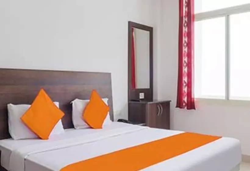 هتل Fabexpress Kalsia Home Stay