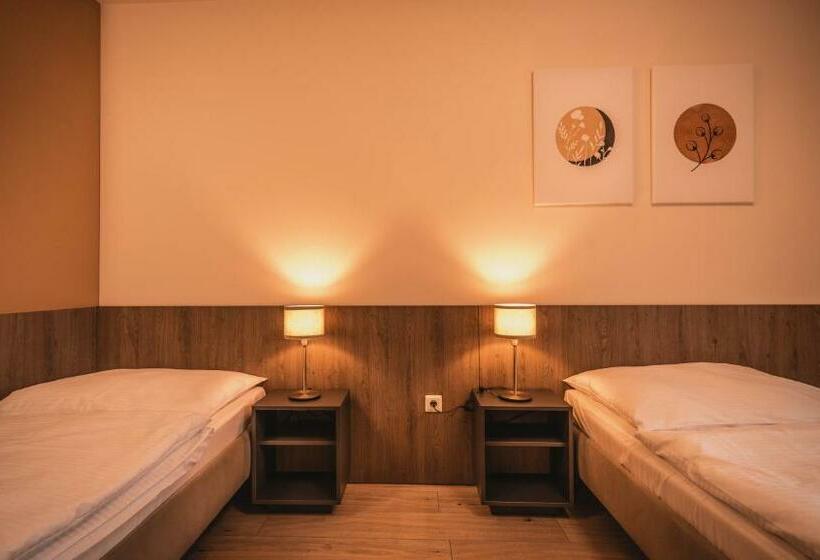 پانسیون Wellness Penzión Smerdžonka Kúpele Pieniny