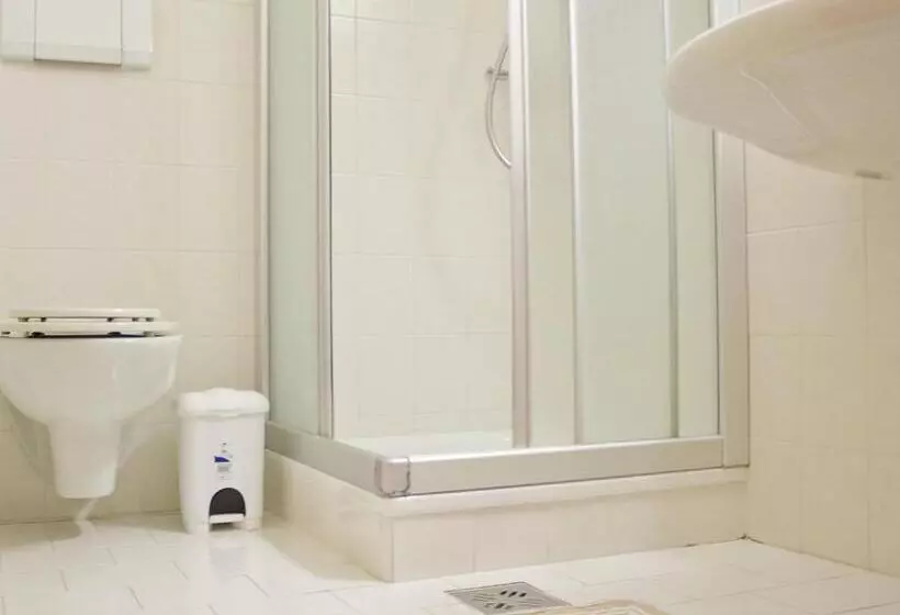 ユースホステル Schönblick Ohg Des Daum Tobias