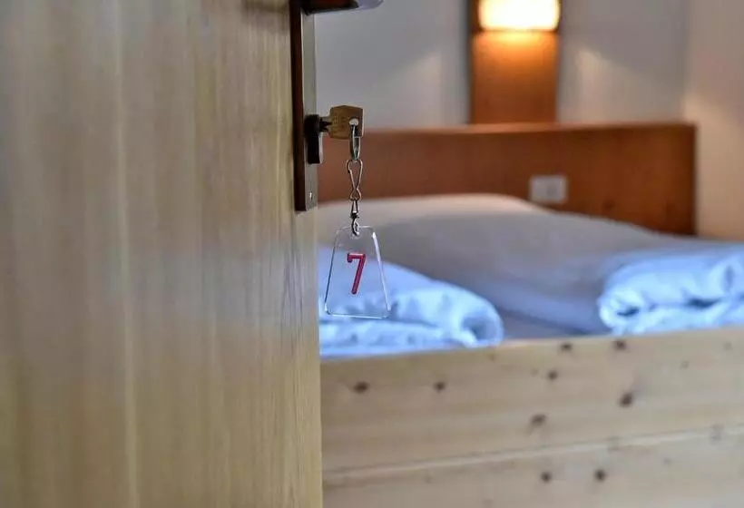 ユースホステル Schönblick Ohg Des Daum Tobias