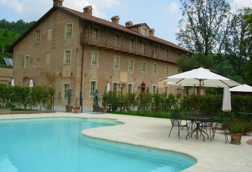 فندق Agrisuite Le Querce Del Vareglio