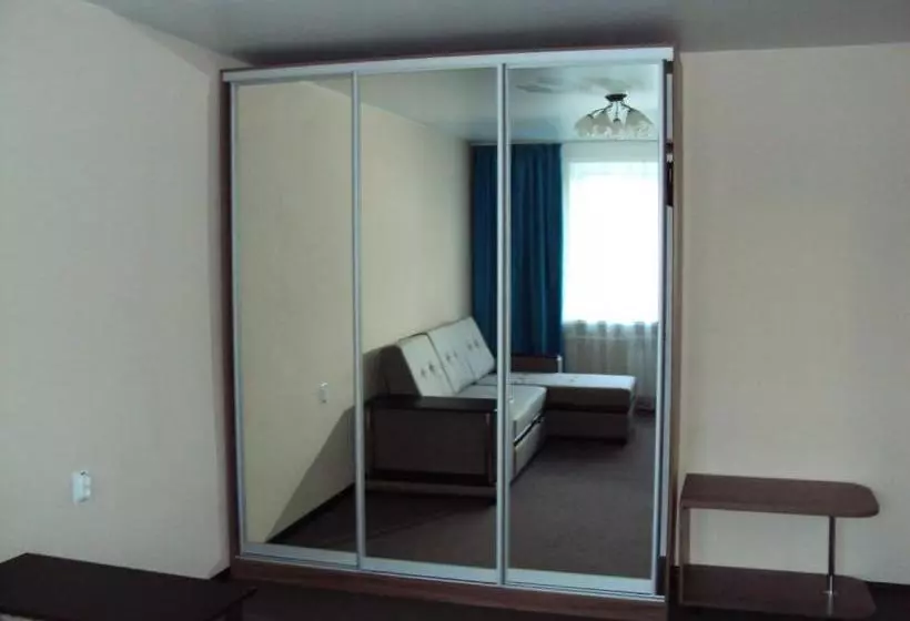 בית מלון כפרי Aviator