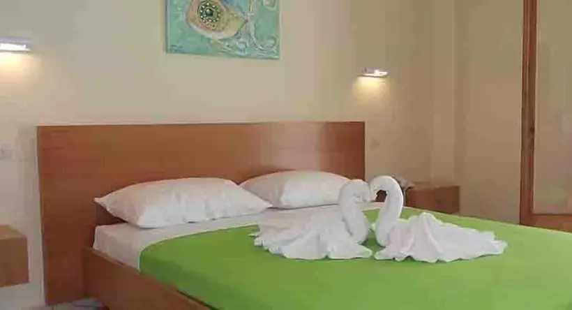 בית מלון כפרי Christina