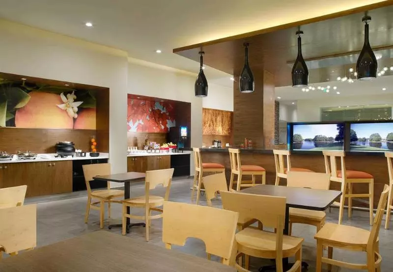 هتل Fairfield Inn & Suites By Marriott Villahermosa Tabasco