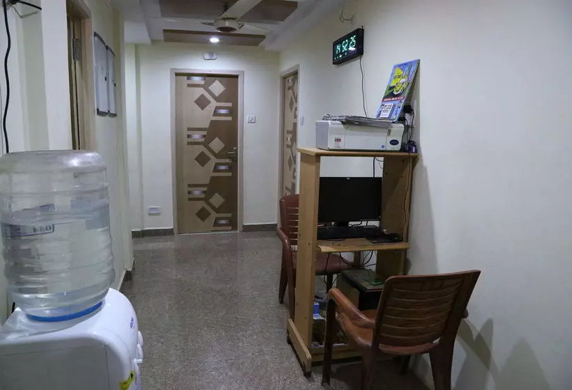 Hotelli Fast Track Apollo