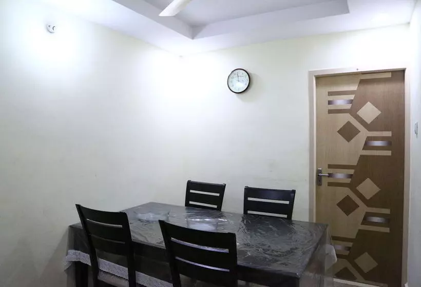 Hotelli Fast Track Apollo