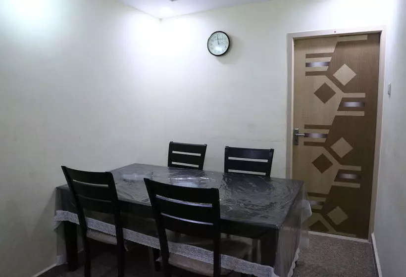 Hotelli Fast Track Apollo