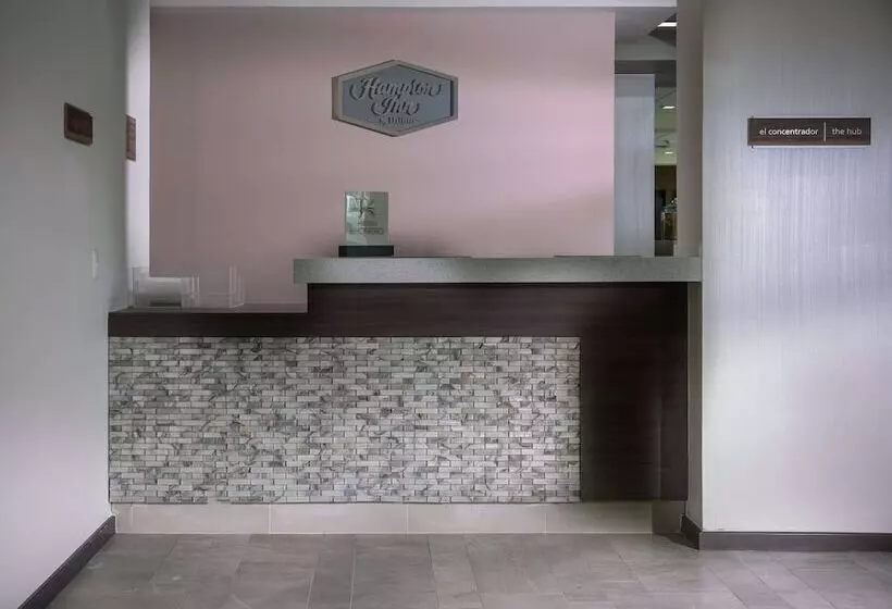 هتل Hampton Inn By Hilton Zacatecas