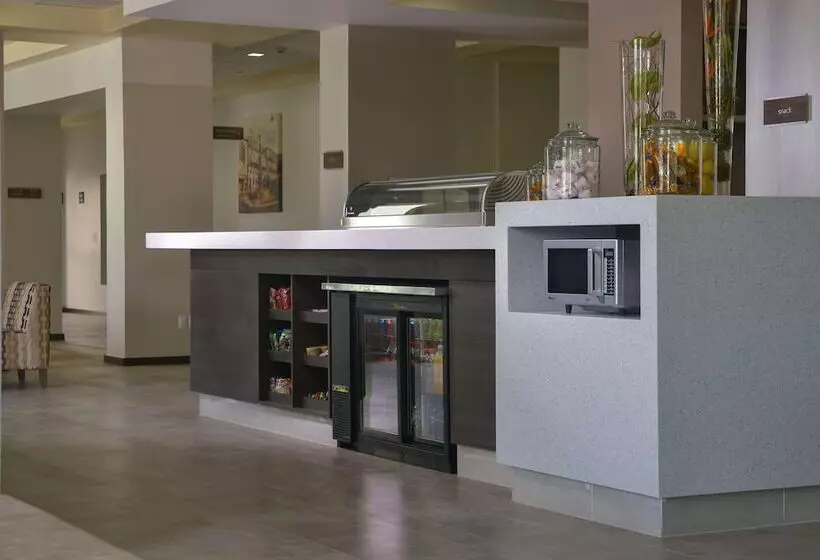هتل Hampton Inn By Hilton Zacatecas