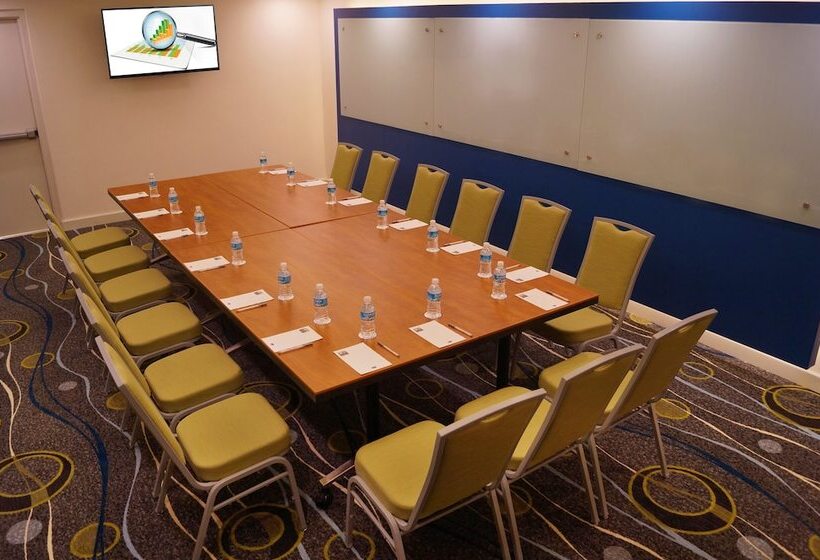 فندق Hampton Inn By Hilton Villahermosa