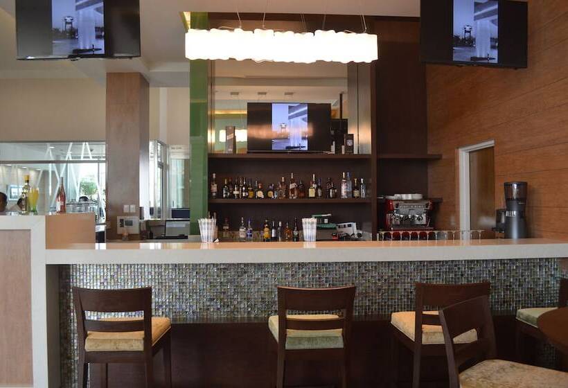 فندق Hampton Inn By Hilton Villahermosa