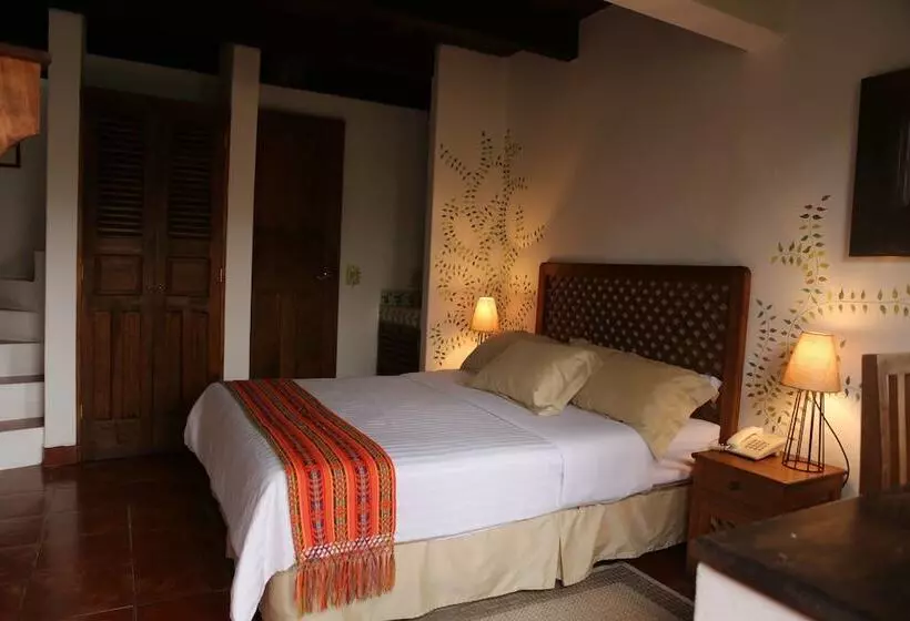 هتل Las Caballerizas