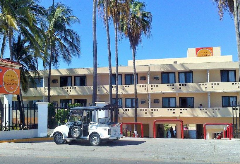فندق Las Jacarandas