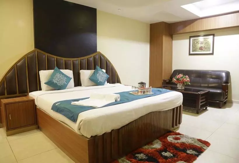 Fabhotel Palash Residency