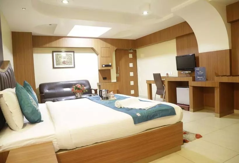 Fabhotel Palash Residency