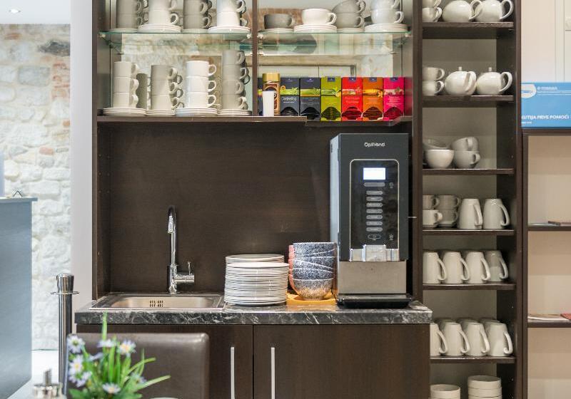 Palace Suites Heritage Hotel   Adults Only