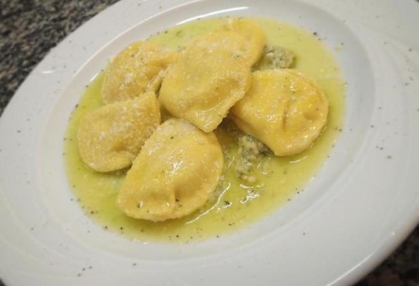 בית מלון כפרי Reali