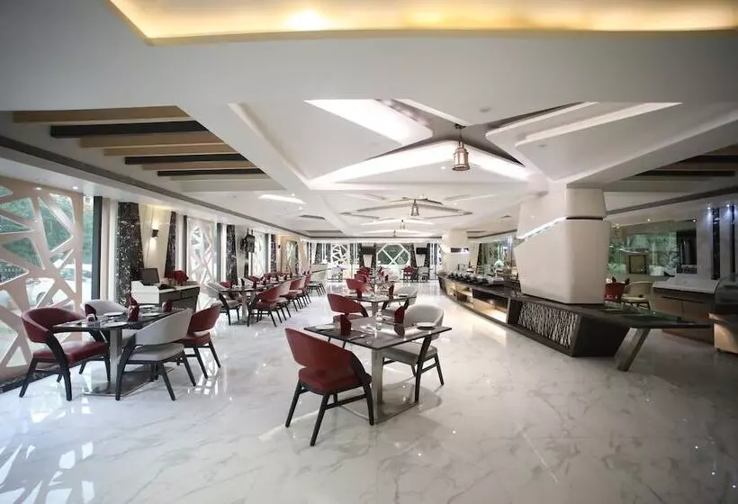 هتل The Byke Suraj Plaza Pure Veg, Thane