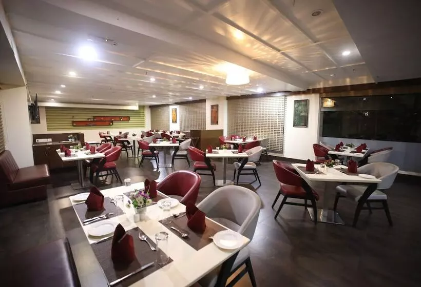 هتل The Byke Suraj Plaza Pure Veg, Thane