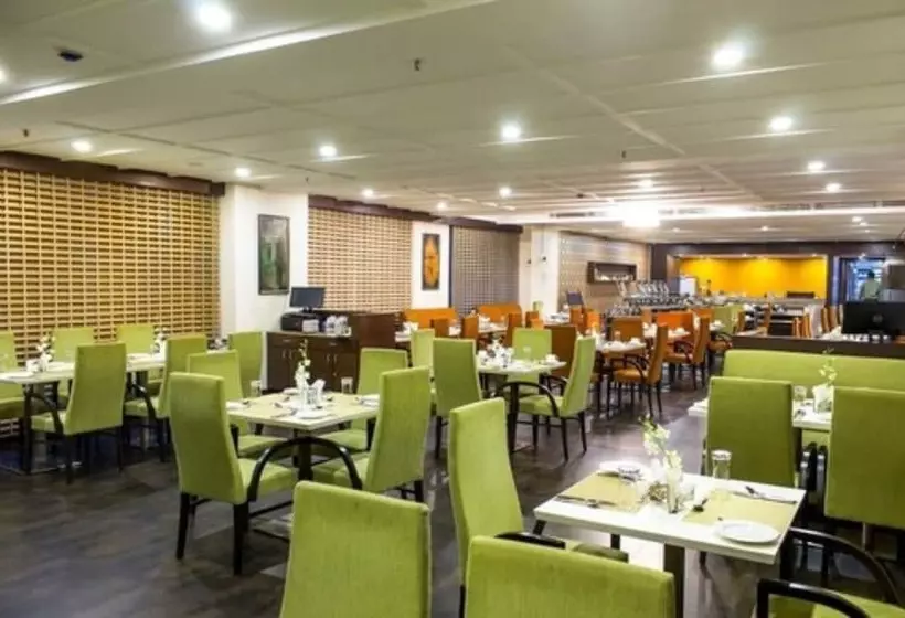 هتل The Byke Suraj Plaza Pure Veg, Thane