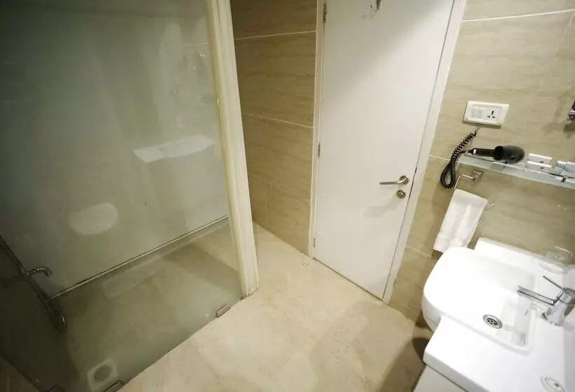 هتل The Byke Suraj Plaza Pure Veg, Thane