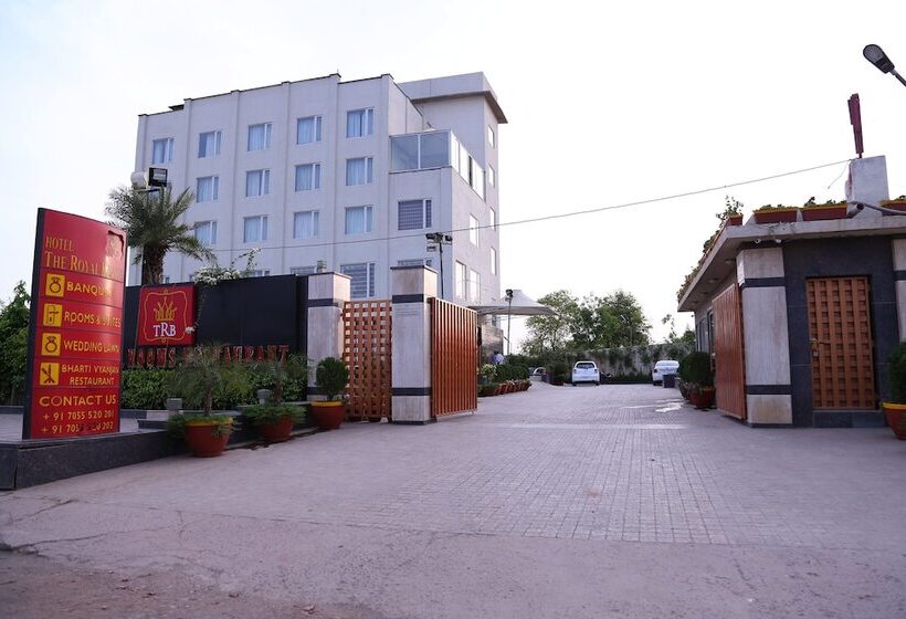 호텔 The Royal Bharti