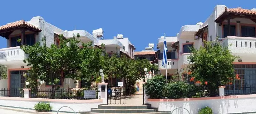 Palmira Apartments