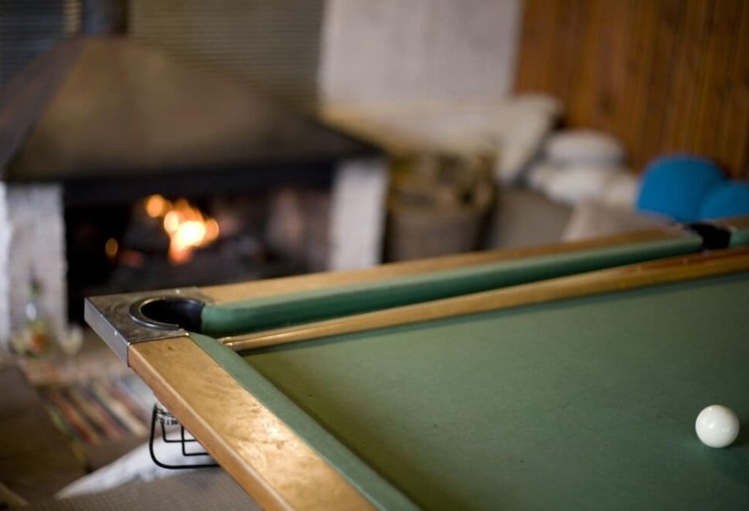 Pinedale Lodge & Apartment