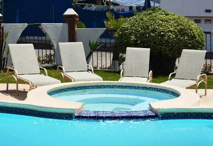 فندق Castillos Del Mar