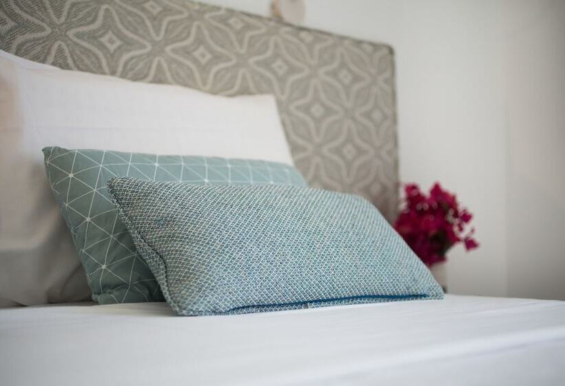 בית מלון כפרי Klimis