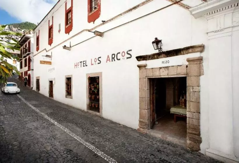 酒店 Los Arcos