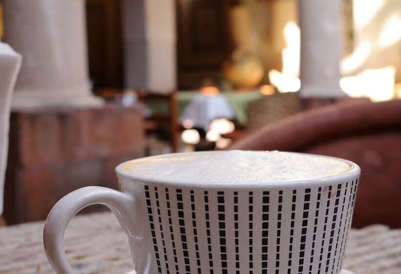 בית מלון כפרי Los Arcos