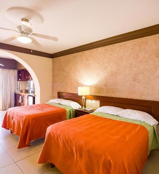 בית מלון כפרי Palmas De Cortez