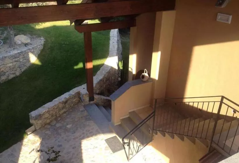 هتل روستایی Agriturismo I Castellari