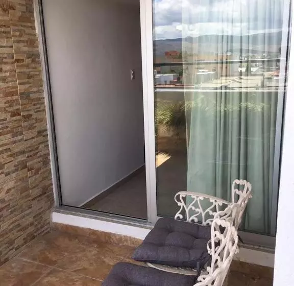 هتل Santa Lucia Del Bosque