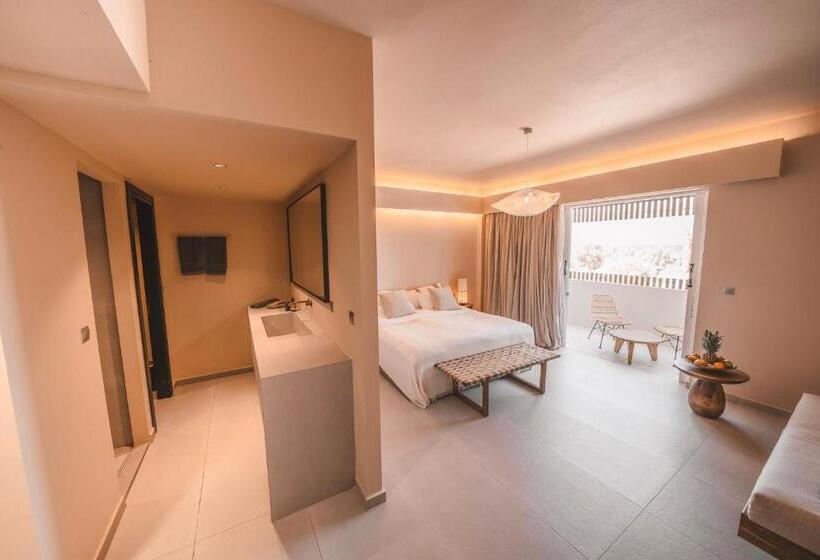 ホテル Sentido More Meni Residence