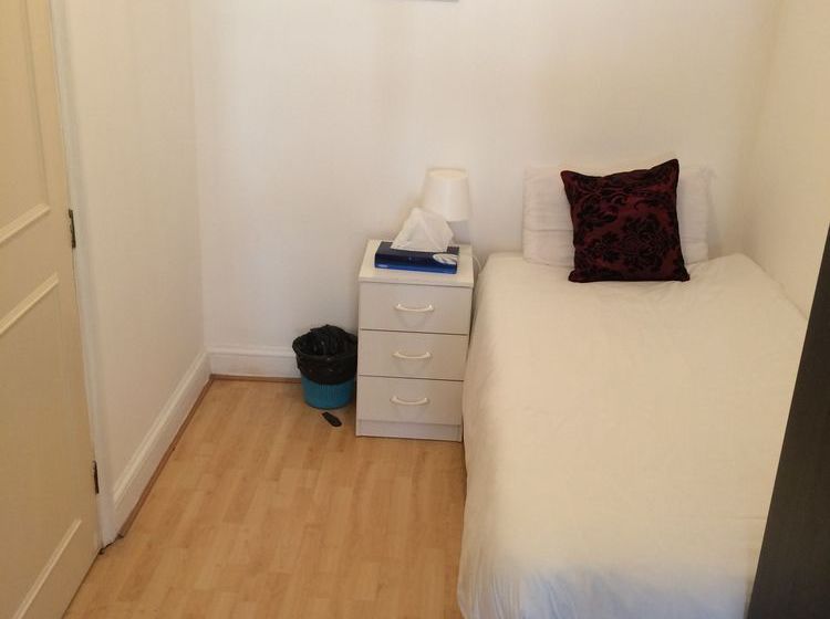 Lve  Wellington Road Apartments