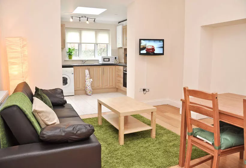 Short Lets In London  Highbury