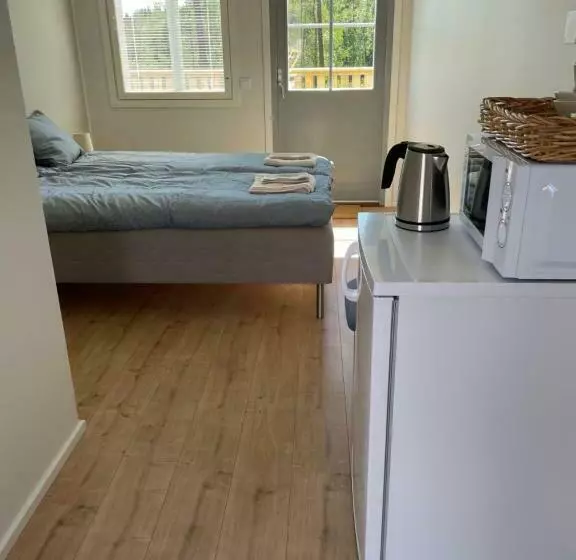 Retkeilymaja Waudevilla