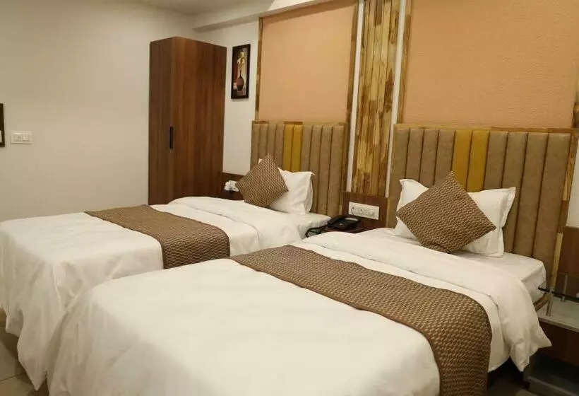Hotelli Navjivan
