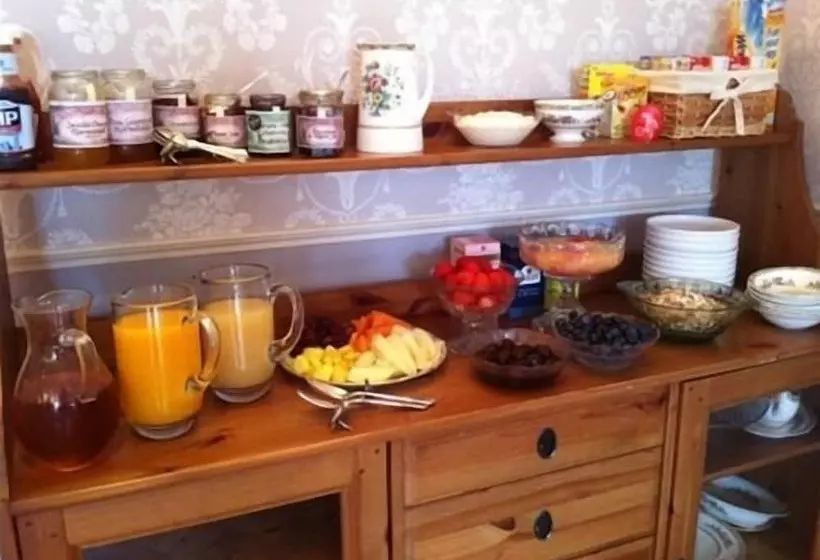 Bed and Breakfast The Gables