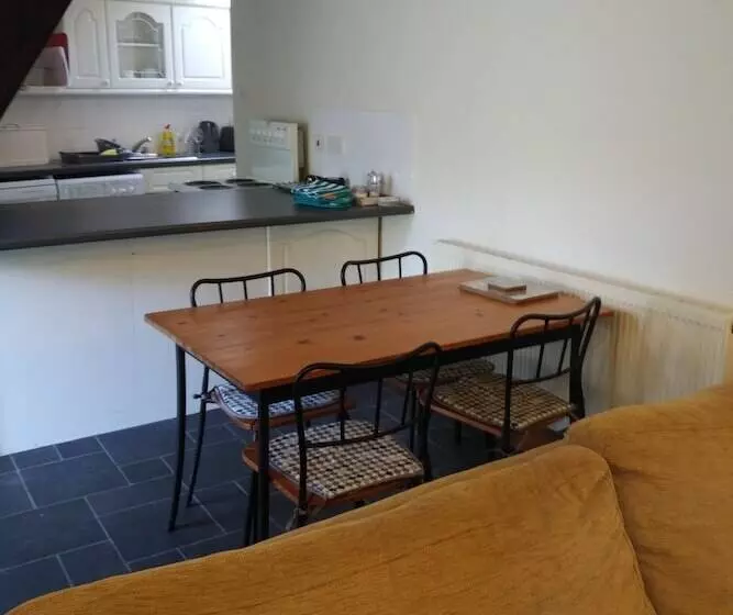 Bed and Breakfast The Gables