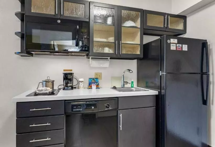 酒店 Candlewood Suites Erie, An Ihg